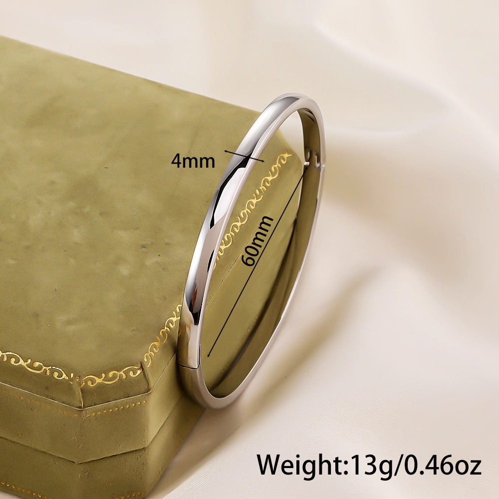 Fashionable And Minimalist Titanium Steel Bracelet With A Personalized Curved Design